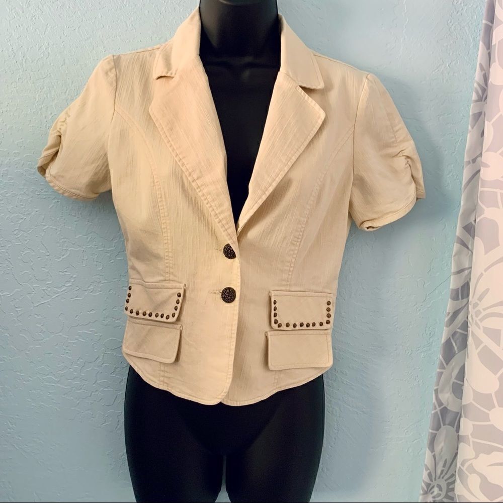 Cell Embellished Short Sleeve Blazer Size Small